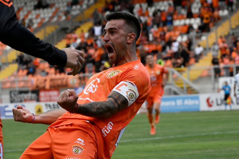 Los Zorros del Desierto quieren ganar en Calama. Foto: Agencia Aton.