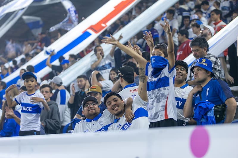 Cruzados lanzó un comunicado pidiendo levantar restricciones para sus hinchas en Viña del Mar. Foto: Felipe Escobedo