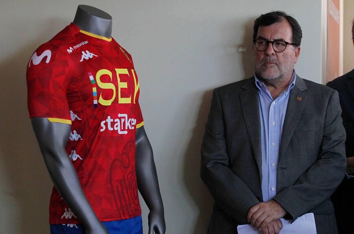 U. Española evalúa llevar pretemporada a provincia si se extiende cuarentena en Santiago