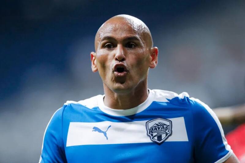 'Chupete' Suazo fue una de las grandes figuras que defendió los colores de Raya2. (Twitter)