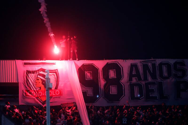 Estos fueron parte de los incidentes que se vivieron en el Estadio Monumental en el partido de Colo Colo vs Monagas por Copa Libertadores. (Foto: Agencia Aton)