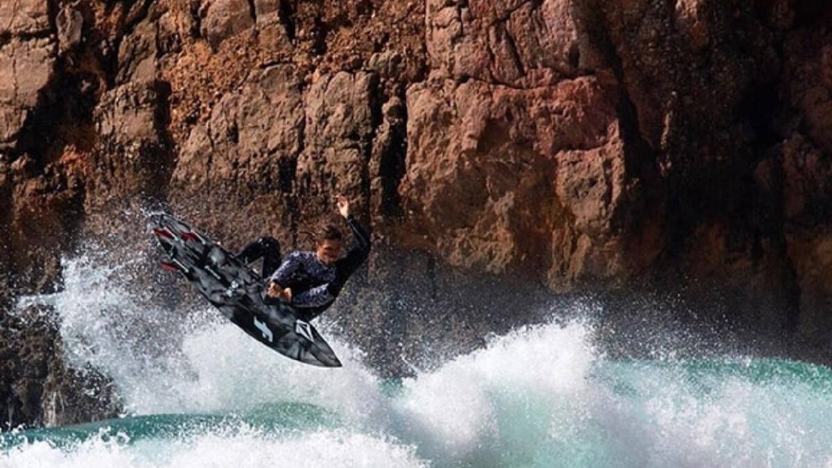 Grave accidente de Alex Botelho generó angustia en el World Surf League