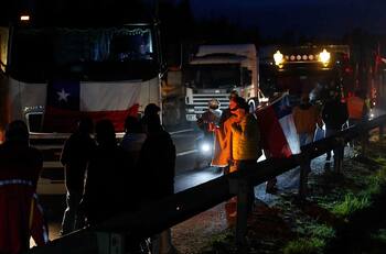 Gobierno está investigando la fiesta realizada por los camioneros con mujeres semidesnudas