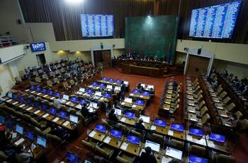 Seguro Cesantía: Aprobaron ingreso de trabajadoras de casa particular