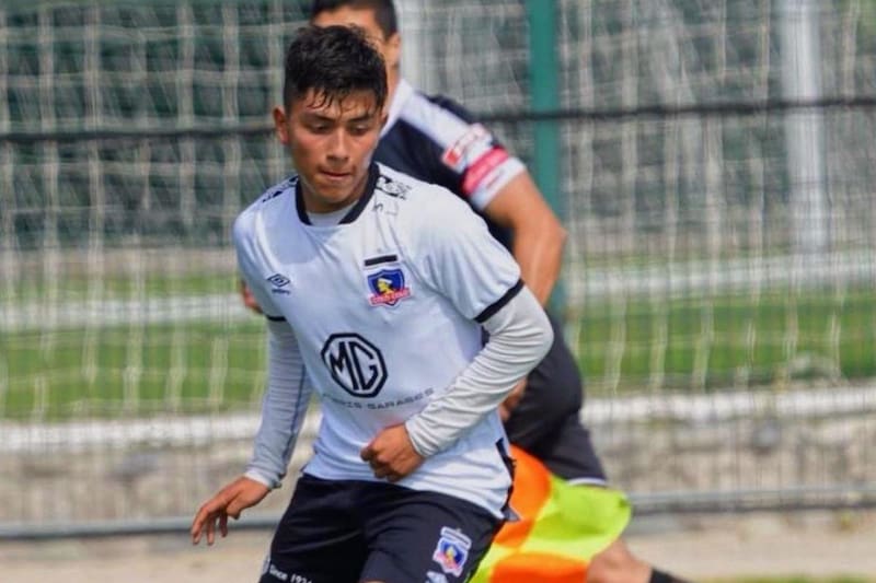 El jugador de eSports jugó en Colo Colo desde la categoría Sub 15 hasta la Sub 20. Foto: Guillermo Maluenda en Instagram