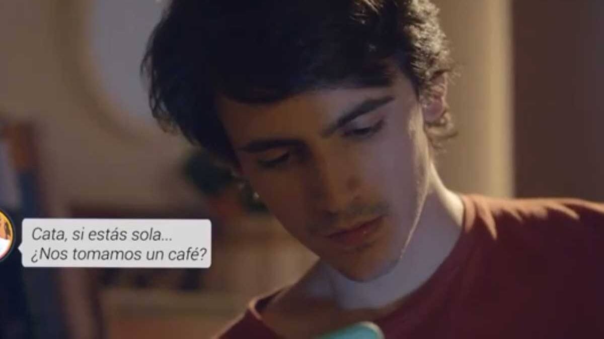 El orgullo de Benja Vicuña por su sobrino actor en "Edificio Corona"