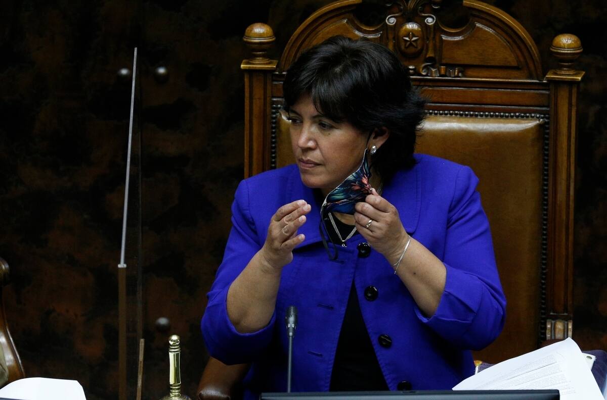 Provoste congelaría su cargo de presidenta del Senado si gana la consulta de Unidad Constituyente