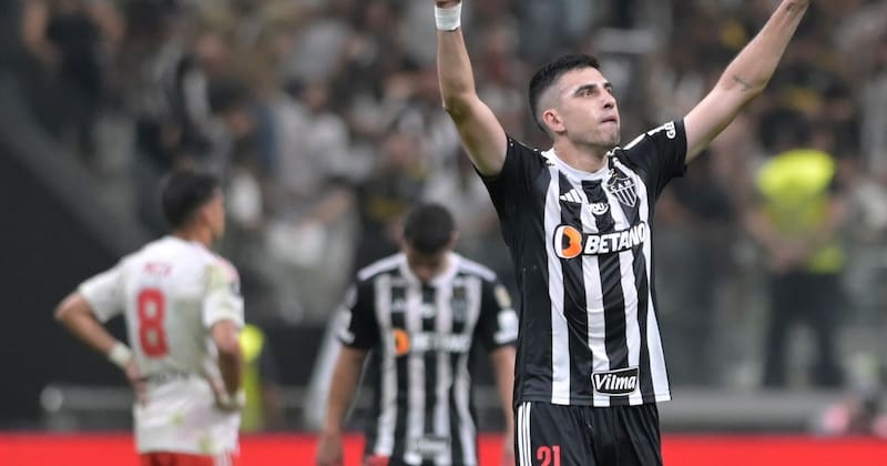 es pretendido por Fernando Gago.