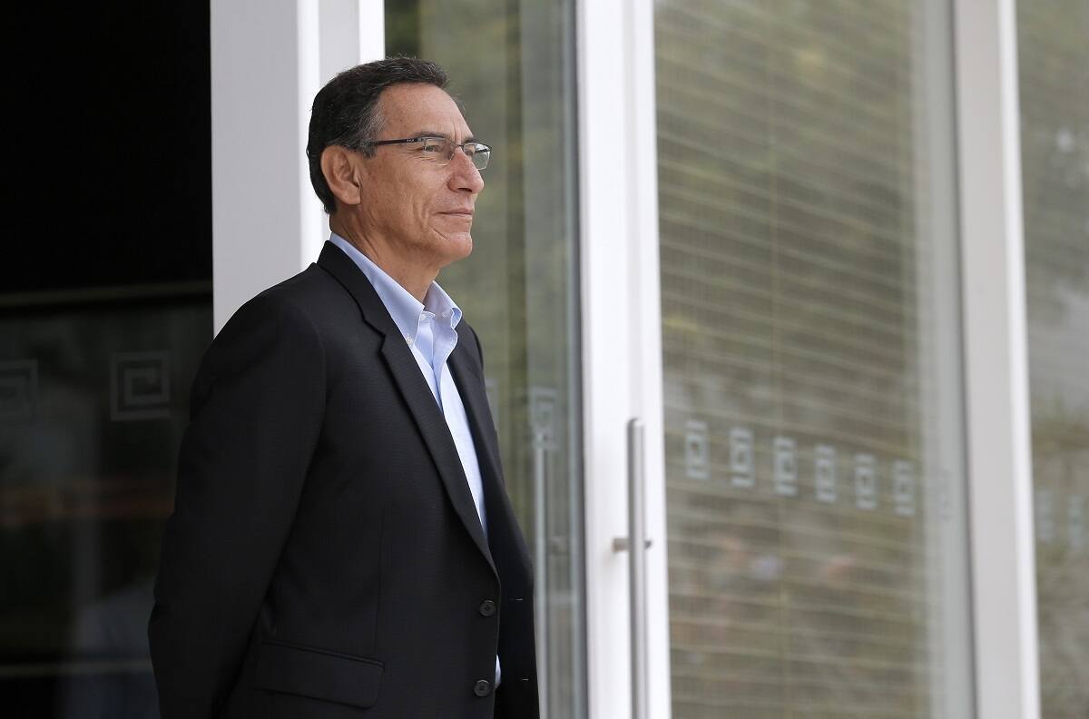 Perú: Expresidente destituido hace 19 días anunció su candidatura al Congreso
