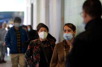 Bono Protección: revisa el beneficio destinado a la dueña de casa y si eres parte de sus beneficiarios