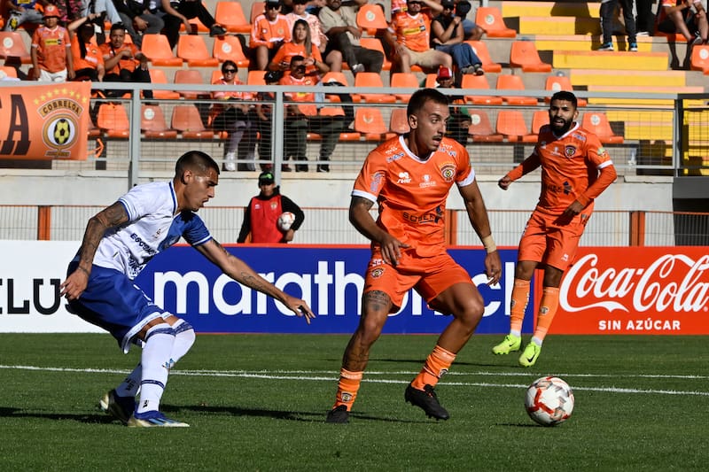 deja Cobreloa antes de su partido contra Deportes Concepción. Foto: Agencia Aton.