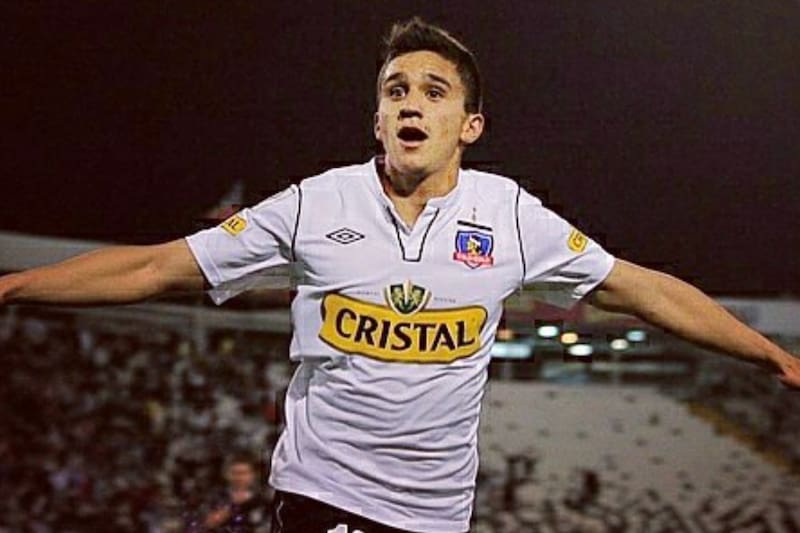 El delantero en su paso por Colo Colo. Foto: @lucapo11 en Instagram.