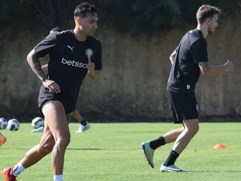 Luis Felipe Gallegos en el OFI Creta.