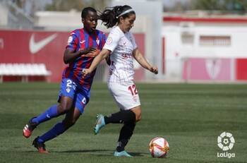 Karen Araya brilló con un gol olímpico: el fin de semana de las chilenas en el exterior