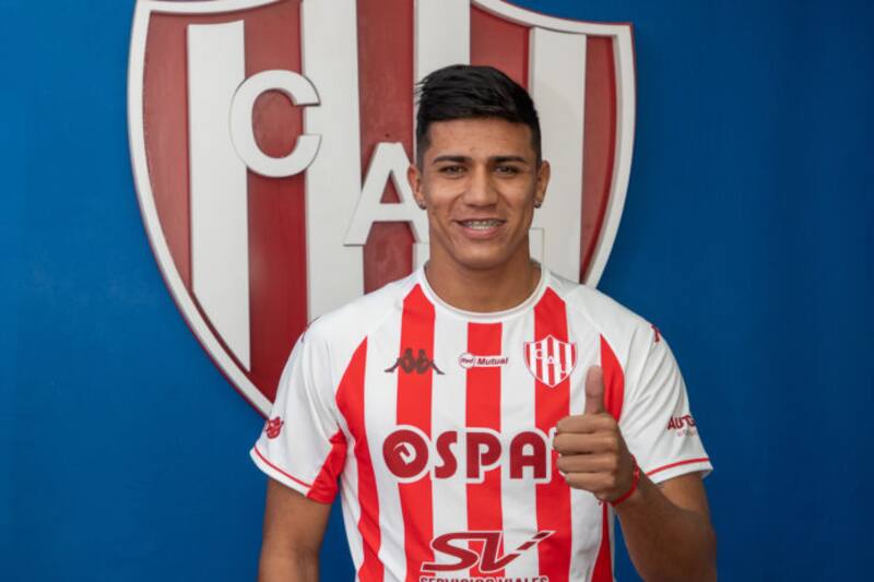 Unión de Santa Fe es dueño del 60% del pase de Junior Marabel