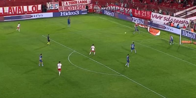 Asistencia de Rodrigo Echeverría en Huracán de Argentina