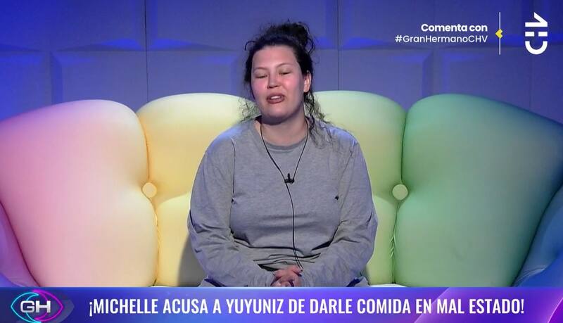 Michelle Carvalho acusó a Yuyuniz Navas en el confesionario. Créditos: Pantallazo CHV