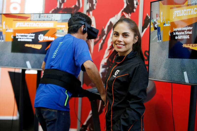 Promotoras y promotores son ampliamente buscados para realizar trabajos de fin de año en Chile.