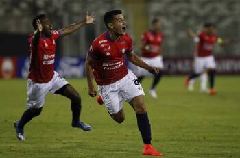 Hasta Evo Morales los felicitó: En Bolivia alucinan con triunfo de Wilstermann sobre Colo Colo