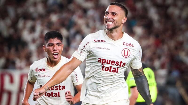 Emanuel Herrera en Universitario de Deportes.