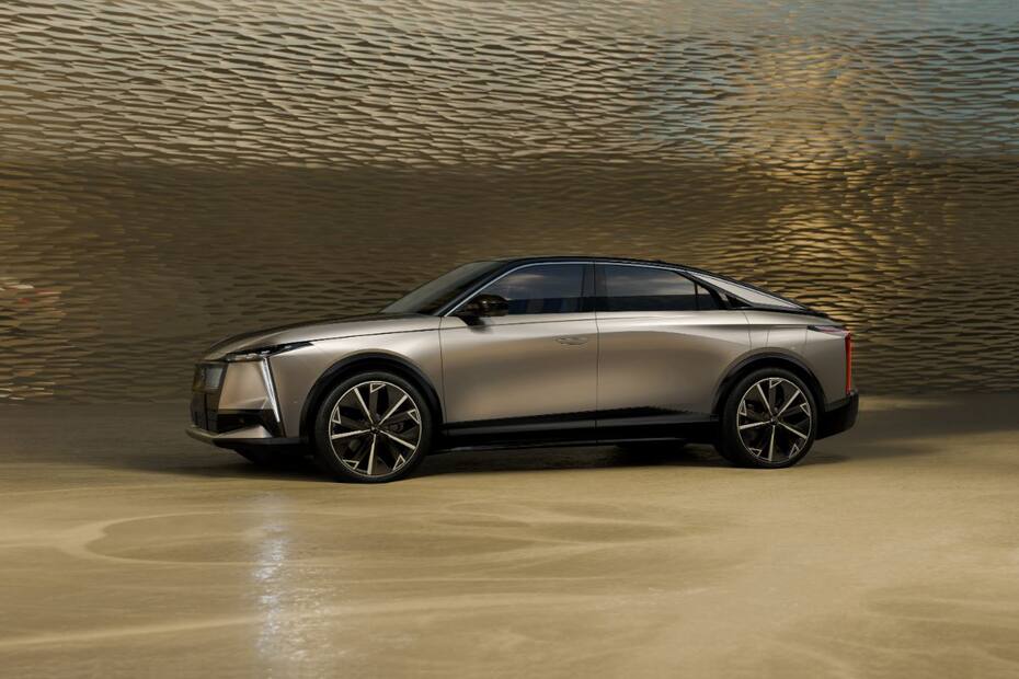 El DS N°8 es el nuevo modelo eléctrico de la firma gala de lujo