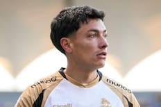 “Vale mucho más de lo que dicen. Tiene que consagrarse en Colo Colo y de seguro llegará a Europa”