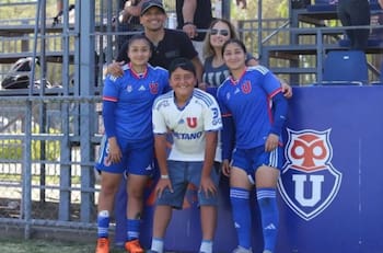 Su papá brilló en Colo Colo y ahora es la nueva referente de la U: logró un gran hito en su carrera