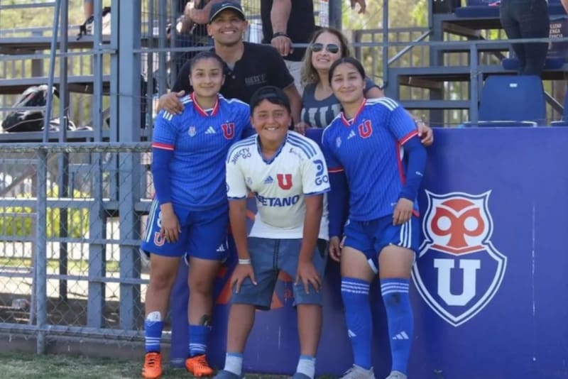Su papá brilló en Colo Colo y ahora es la nueva referente de la U: logró un gran hito en su carrera.