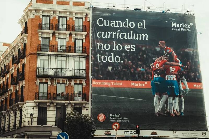 El cartel de Girona que fue colgado en la ciudad de Madrid.