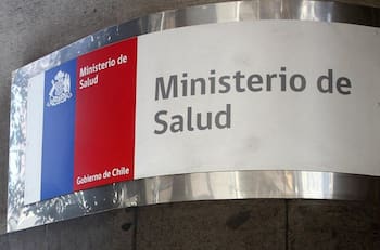 Ministerio de Salud tiene nuevas ofertas laborales: Pagan desde $1.500.000