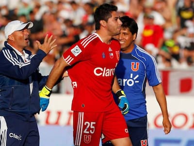 Pasó por Colo Colo y Johnny Herrera le sacó en cara la vez que se burlaron de la U: así reaccionó
