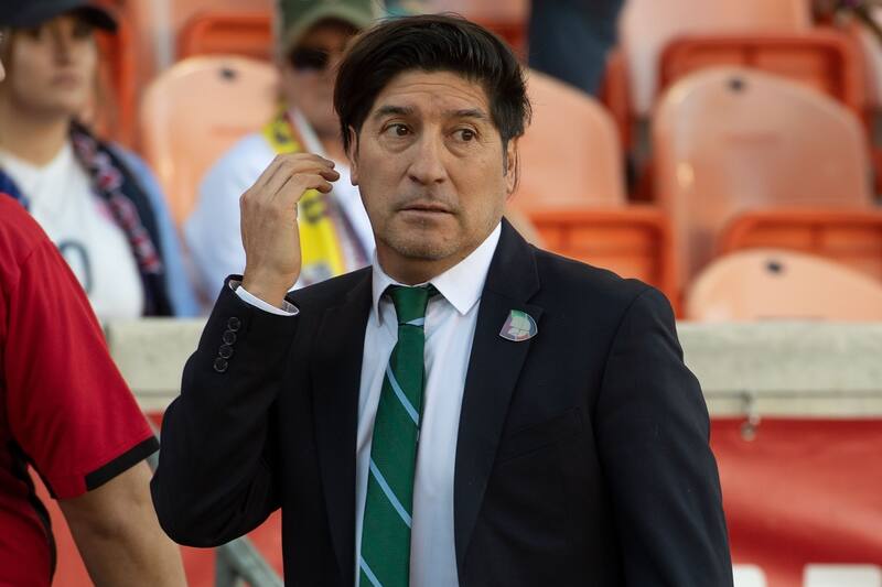 Bam Bam no estuvo presente en el duelo de leyendas en el Estadio Zorros del Desierto.