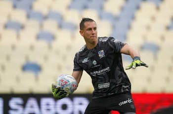 “A veces las cosas no salen”: Nacho González y el renacer de Everton tras la salida de Javier Torrente