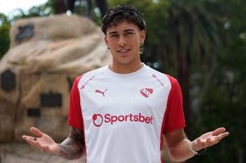 Maxi Gutiérrez debutó oficialmente en Independiente: “Es hermoso estar acá”