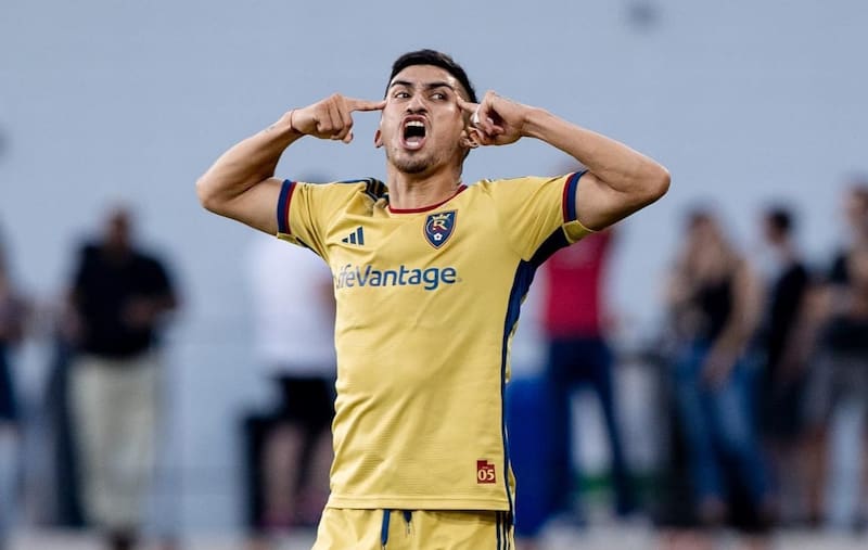 se despachó con un golazo en el triunfo del Real Salt Lake en la MLS.