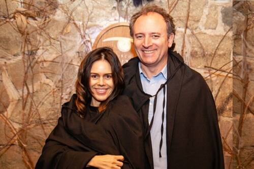 “Fue flechazo de inmediato”: Carola Varleta cuenta cómo conoció a su esposo e hijo de Pedro Engel, Kabir Engel