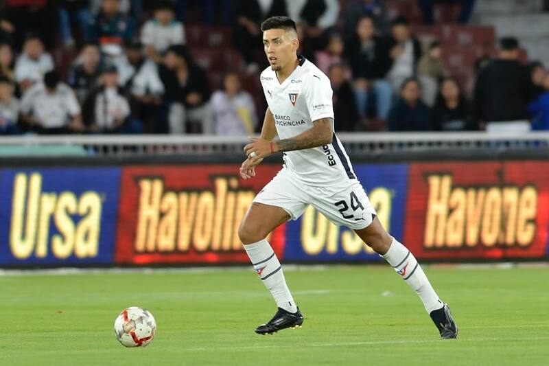 El defensor argentino en su paso por Liga de Quito.