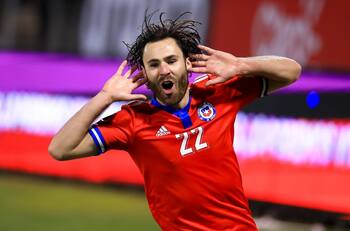 DT de Paraguay llenó de elogios a Ben Brereton previo al duelo frente a La Roja