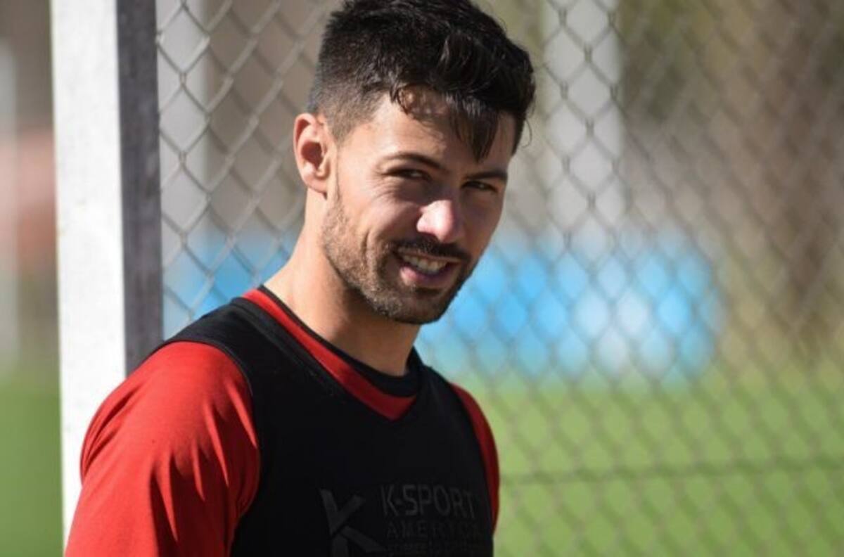 Colón de Santa Fe negó acuerdo con la U por Federico Lértora