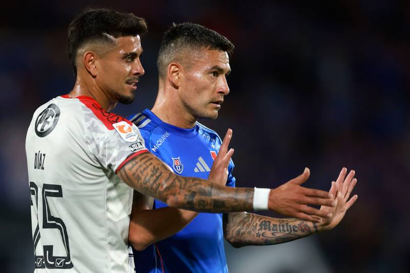 realizó una autocrítica tras el triunfo de la U. Foto: Agencia Aton