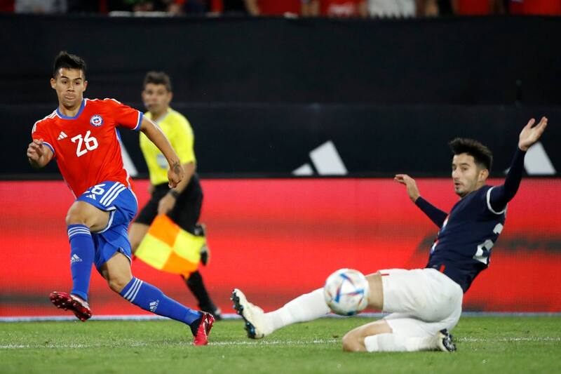Alexander Aravena ya es jugador de Selección. Foto: Agencia Aton.