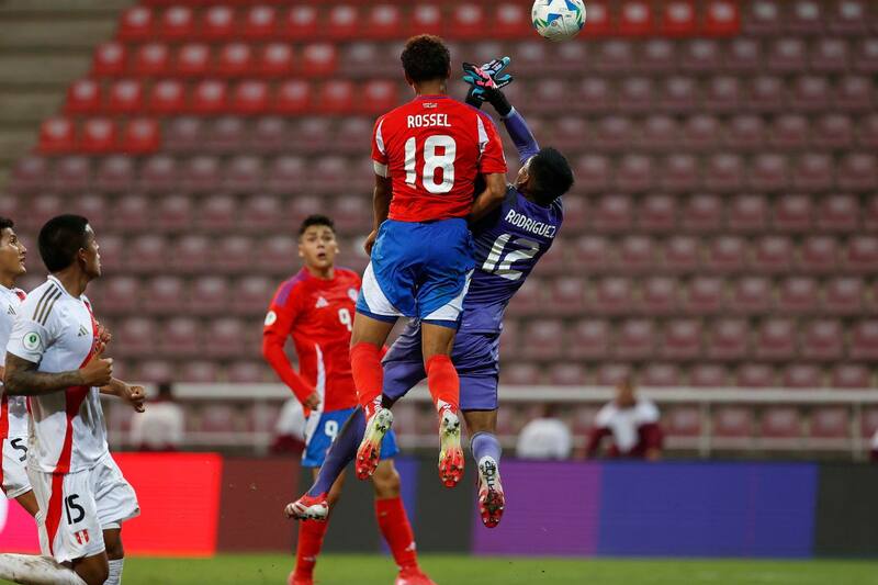en el empate de La Rojita contra Perú. Foto: Carlos Parra / FFCH.