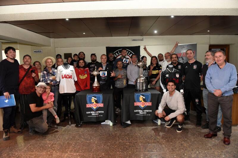 El CSD Colo Colo viajó a Valdivia para participar de esta exposición.