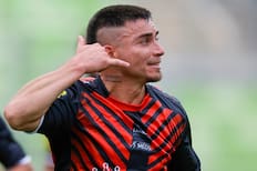 “Daniel Castro tenía oferta de Colo Colo, pero es la imagen del club. Hace 10 años lo fui a buscar a General Velásquez”