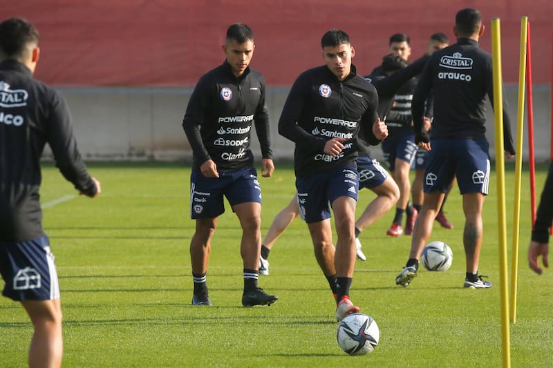 El lateral jugó en La Roja y era una de las grandes promesas del fútbol chileno. /Photosport