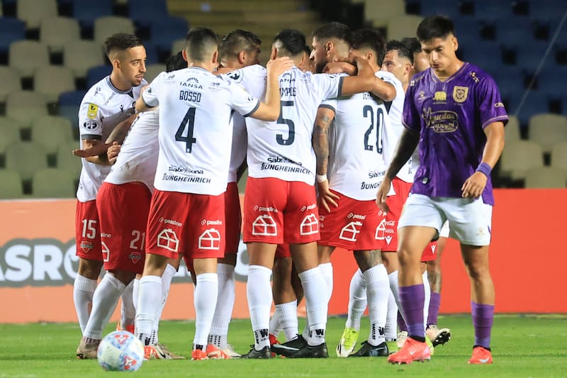 En su victoria como visitante frente a Deportes Concepción la fecha pasada. Foto: Agencia Aton.