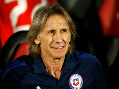 La Roja se juega todo: Gareca incluyó en la nómina de Chile a futbolista que no juega desde 2024