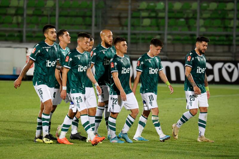 Se encuentra en el octavo lugar de la tabla de la Primera B con 19 puntos.