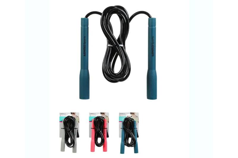 Pack de cremas de manos con aromas frutales para mantener la piel hidratada.