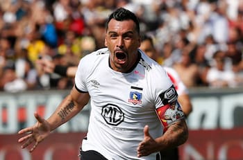 "Feliz aniversario mi amado Colo Colo": Las palabras que dedicó Esteban Paredes al club